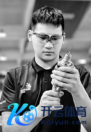 书写挺膺担当的奋斗答卷